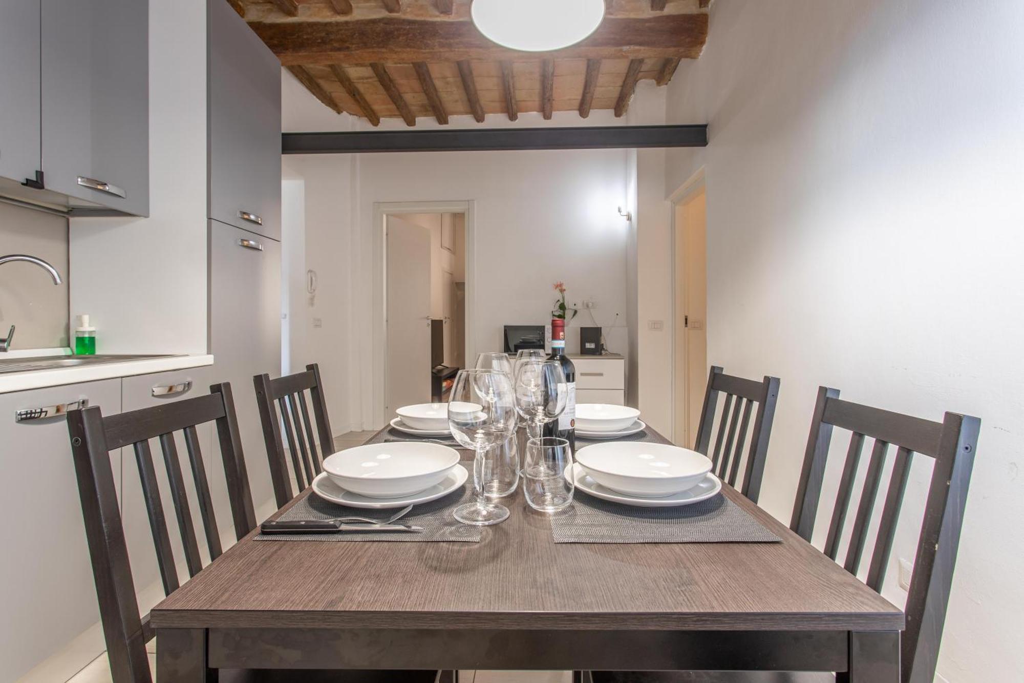 Apartment N1 - Elegante Trilocale In Centro *